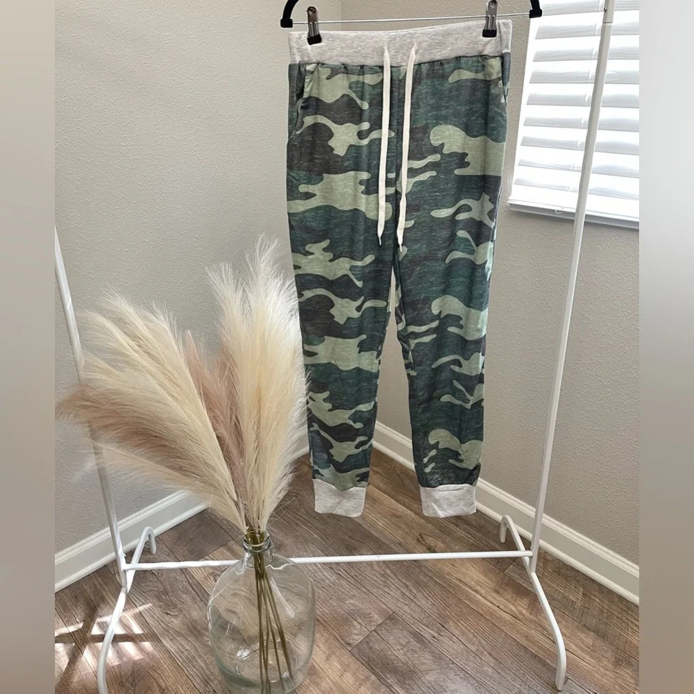 Casual Army Lightweight Comfortable Joggers - Picture 3 of 7